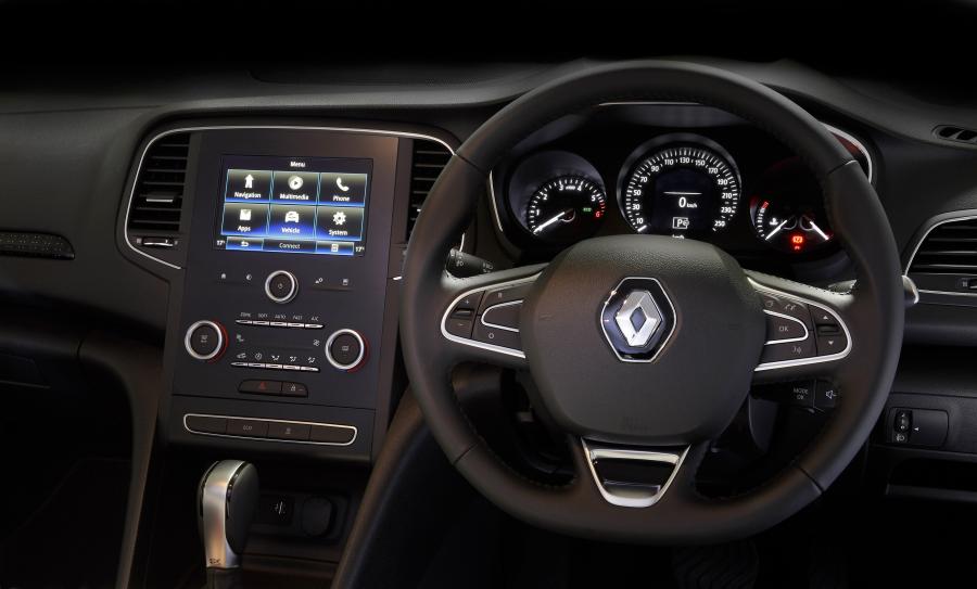 Панель приборов Renault Megane 2016 года  (AU) (фото 9 из 15)
